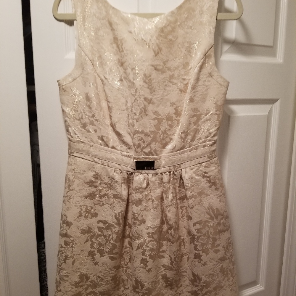 Jennifer Lopez cream/gold dress sz10